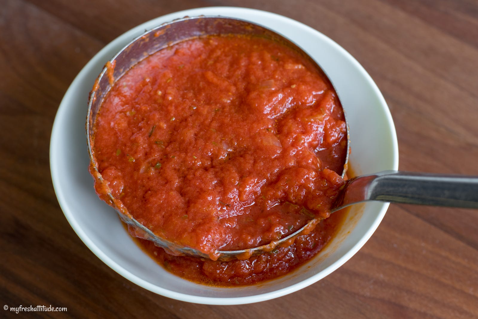 Pizza Sauce Vs. Marinara: What's the Difference?