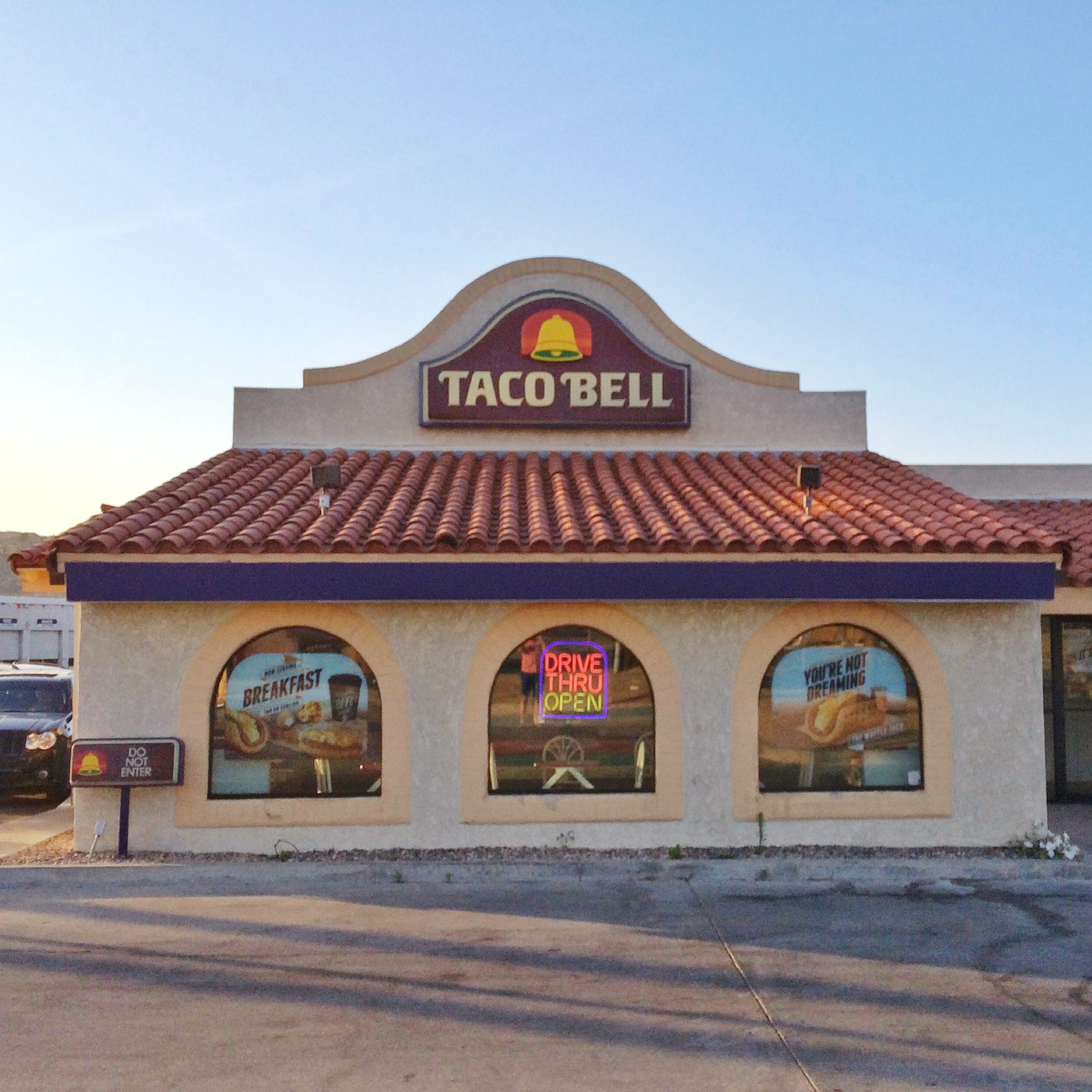Retro Restaurant Photography : Taco Bell