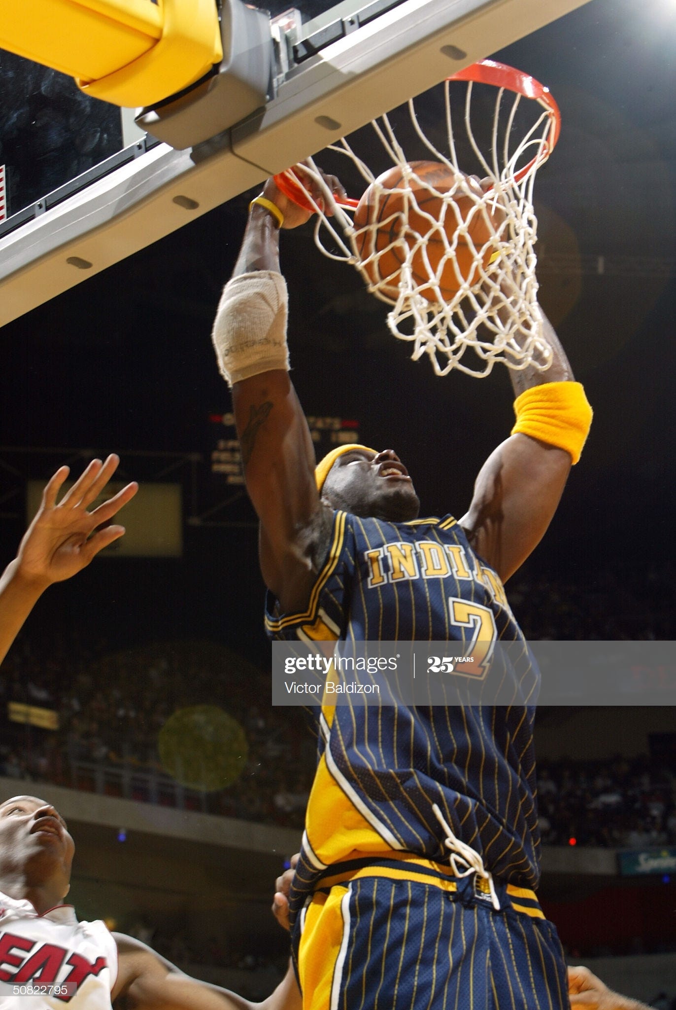 Jermaine O'Neal should have his Pacers jersey retired