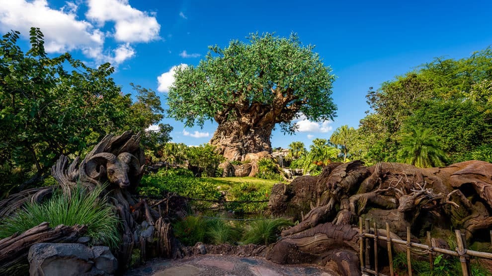 360º Ride on DINOSAUR at Disney's Animal Kingdom 