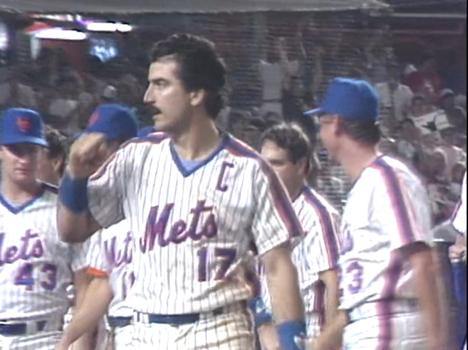 Keith Hernandez emotional before Mets jersey retirement