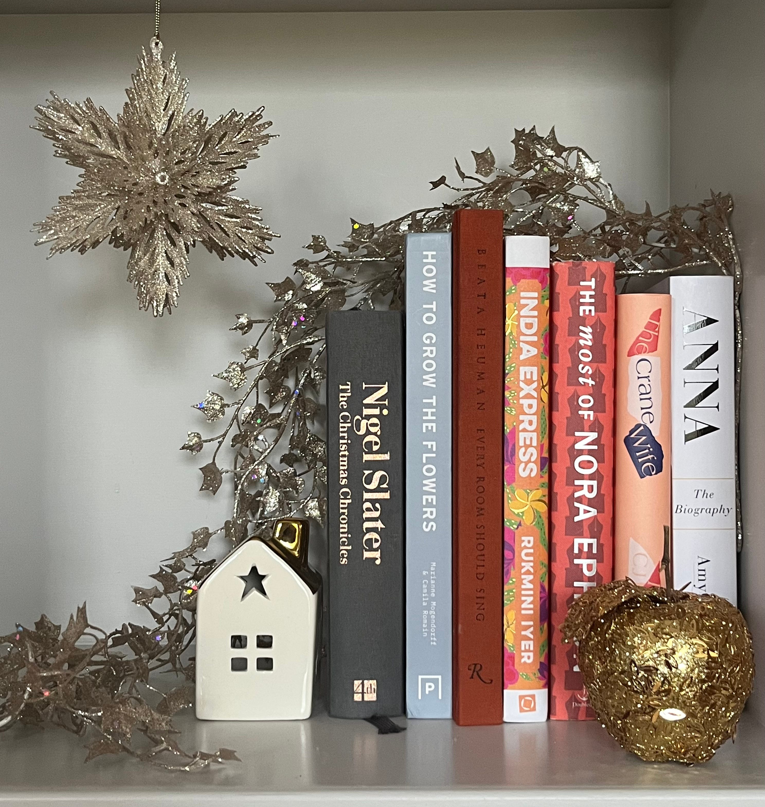 Christmas Gift Idea ::: DIY Recipe Book - Cottage in the Oaks