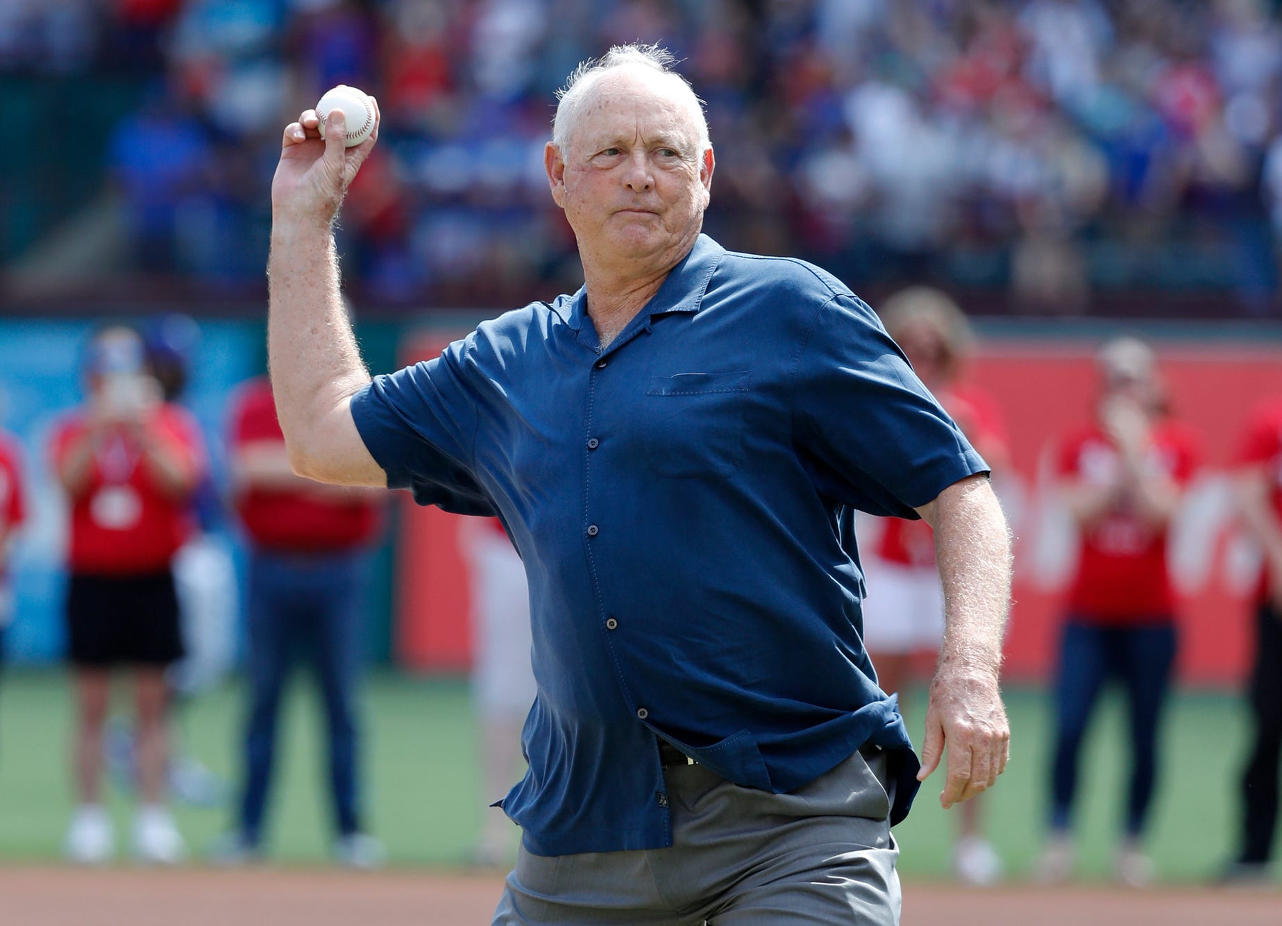 Nolan Ryan, 75, would still like a chance to help guide an MLB