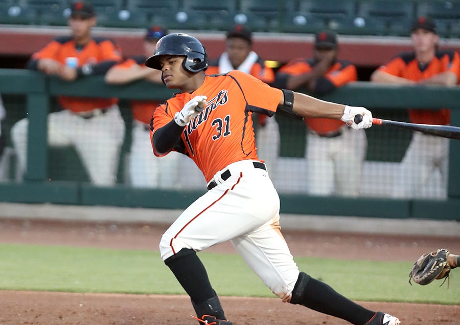 SF Giants placed veteran bat on injured list, call up Heliot Ramos from  Triple-A : r/SFGiants