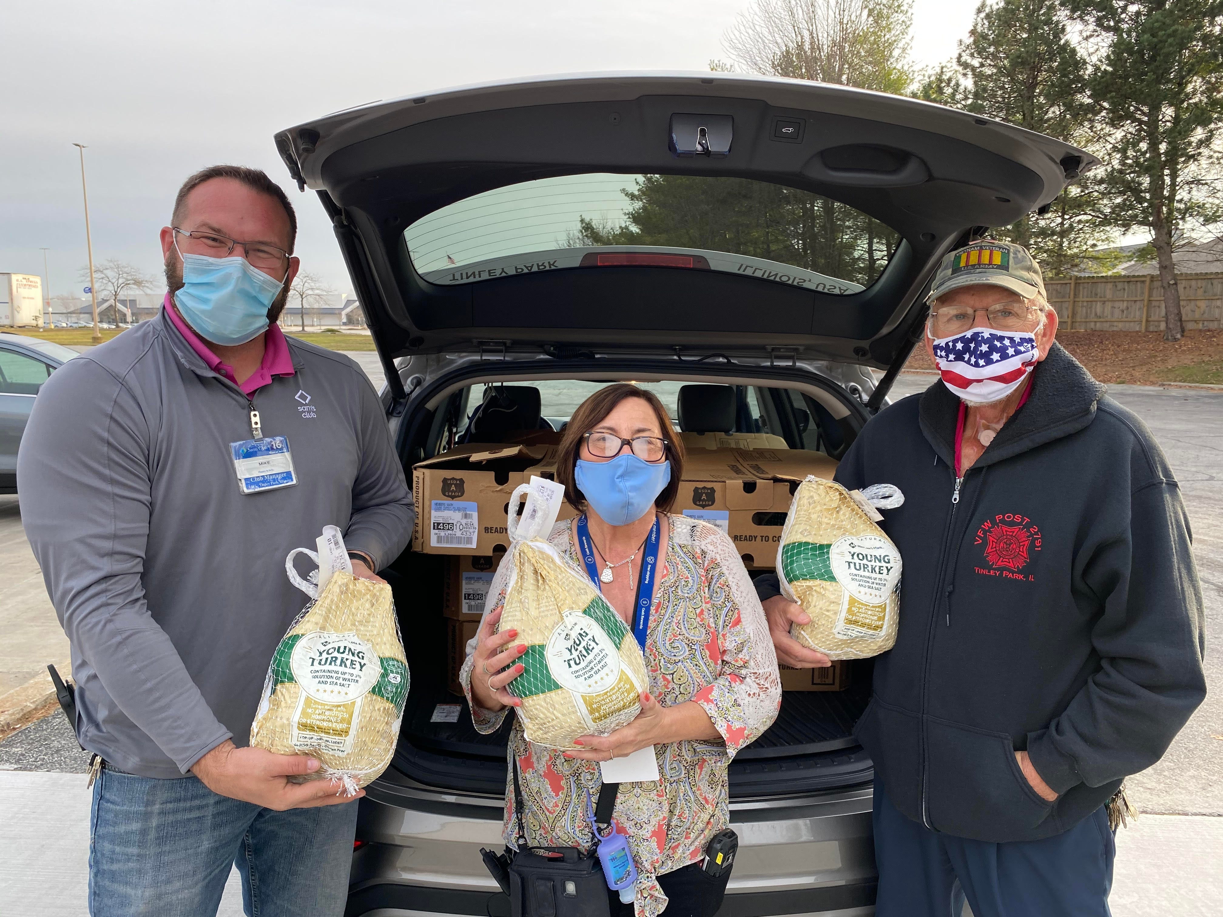 One Tinley Park, Sam's Club and community volunteers partner to deliver 40  donated turkeys to veterans