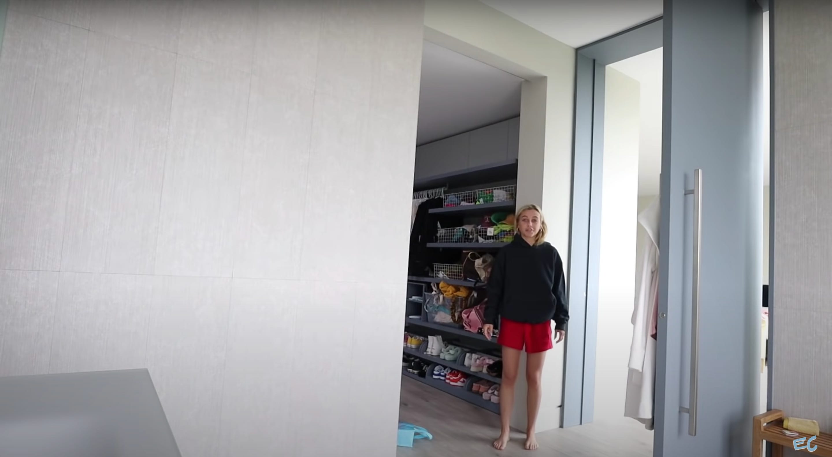 Emma Chamberlain's Los Angeles Home Is a 'Hippie Modern' Oasis