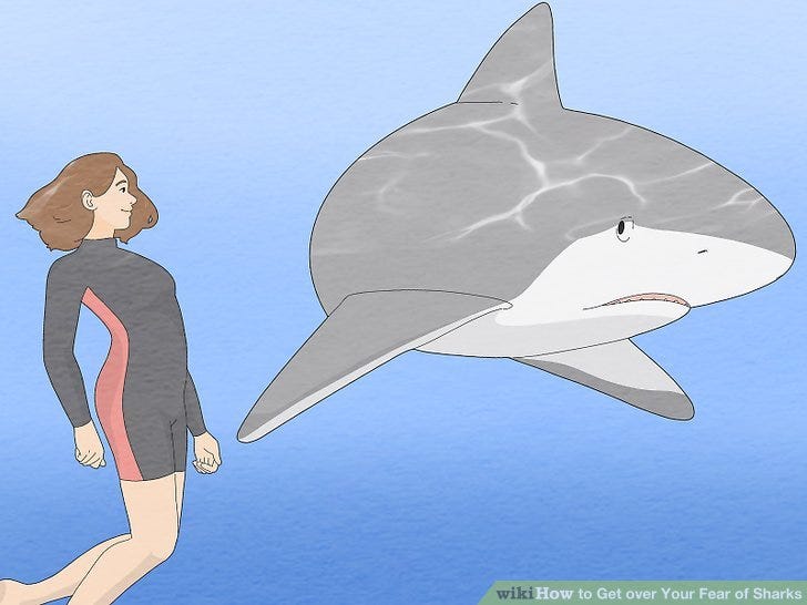 Акулы боятся пузырьков воздуха. A girl who is afraid of a Shark.
