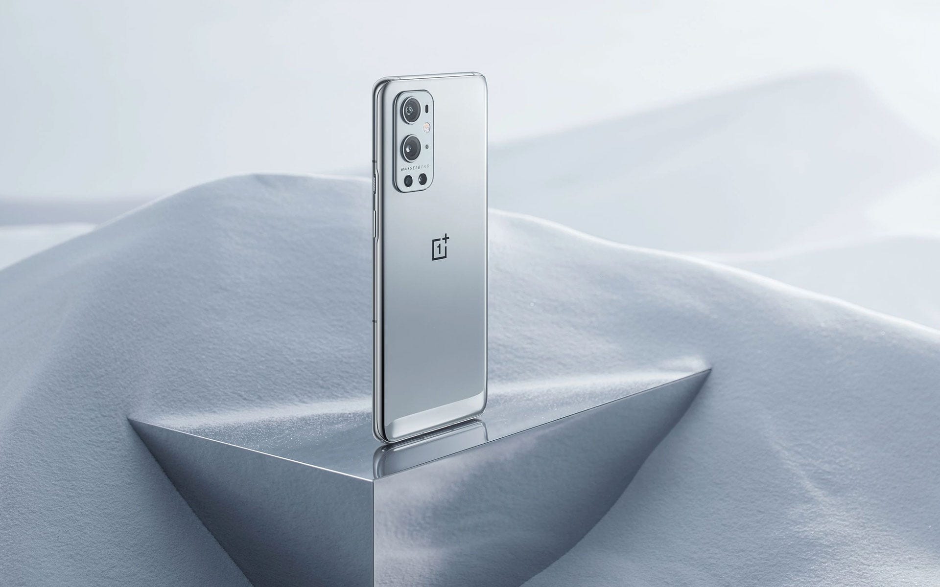OnePlus 9 & 9 Pro waterproofing explained: Are the phones waterproof?