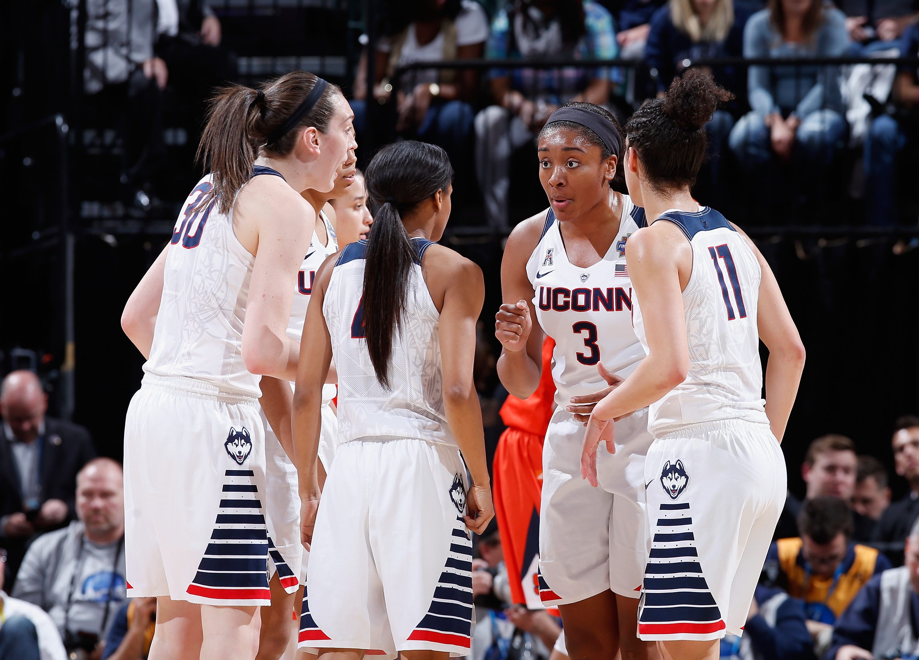 A definitive ranking of UConn's best uniforms