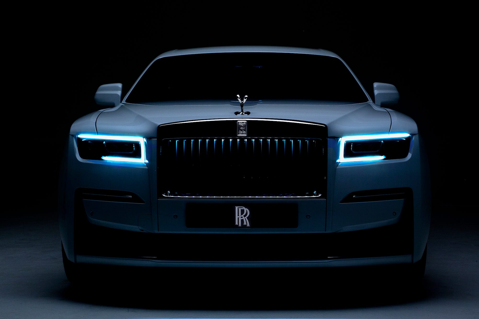 2021 Rolls-Royce Ghost Stretches Its Wheelbase, Becomes The Ghost