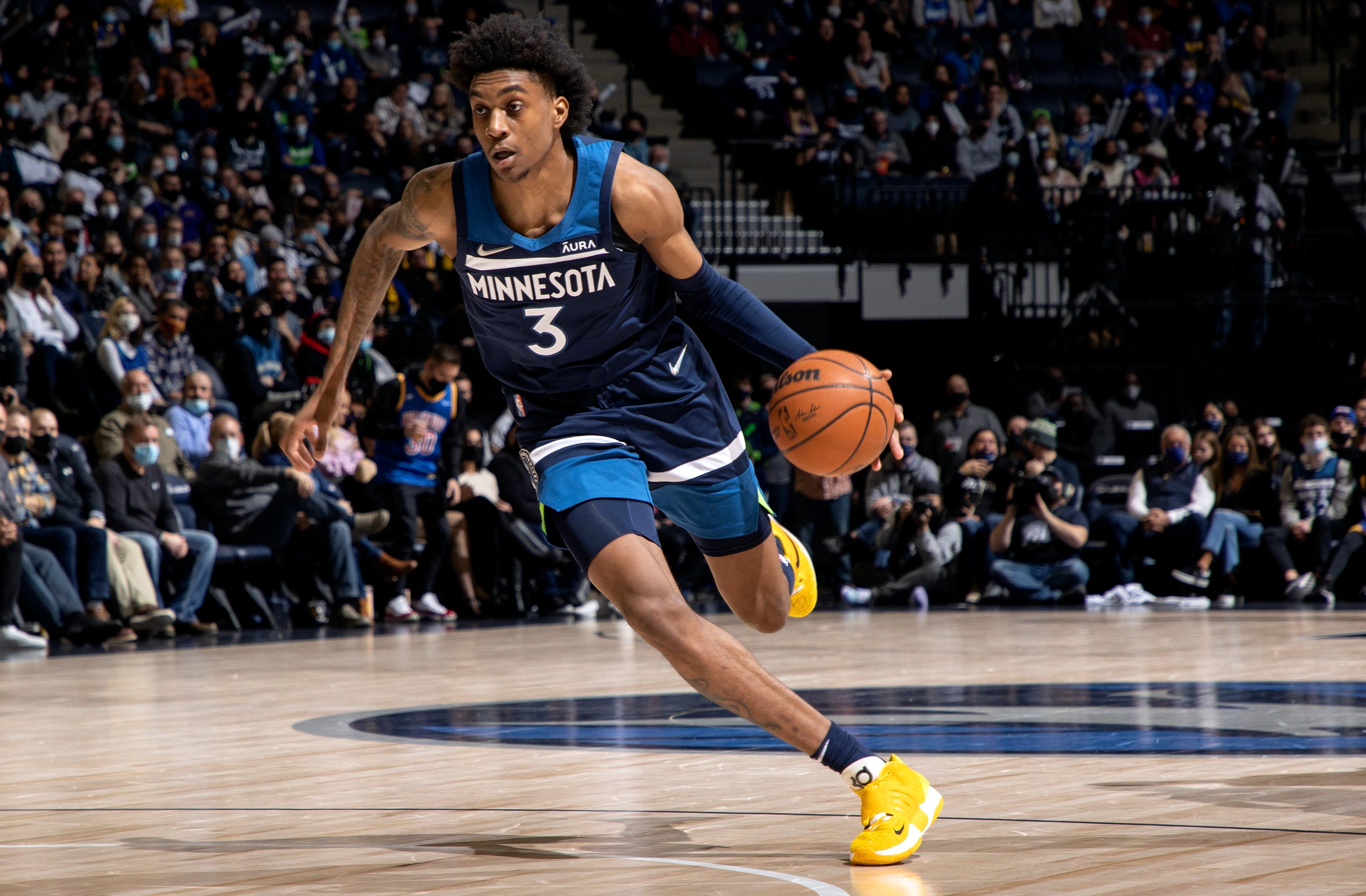 Wolves forward Jaden McDaniels developed fearless side at early age