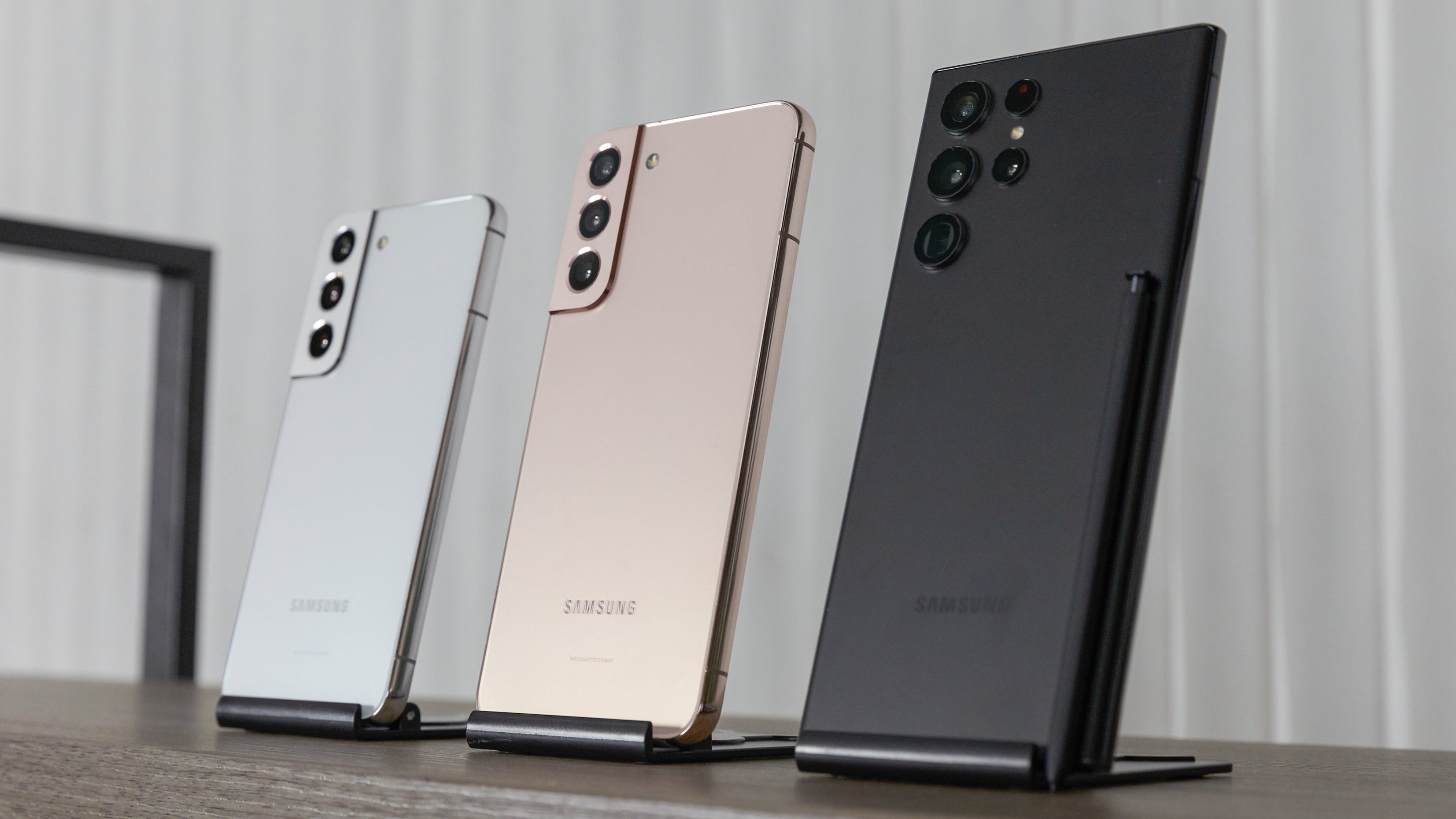 Samsung Galaxy S22 Ultra Vs Samsung Galaxy S21 Ultra Vs Samsung