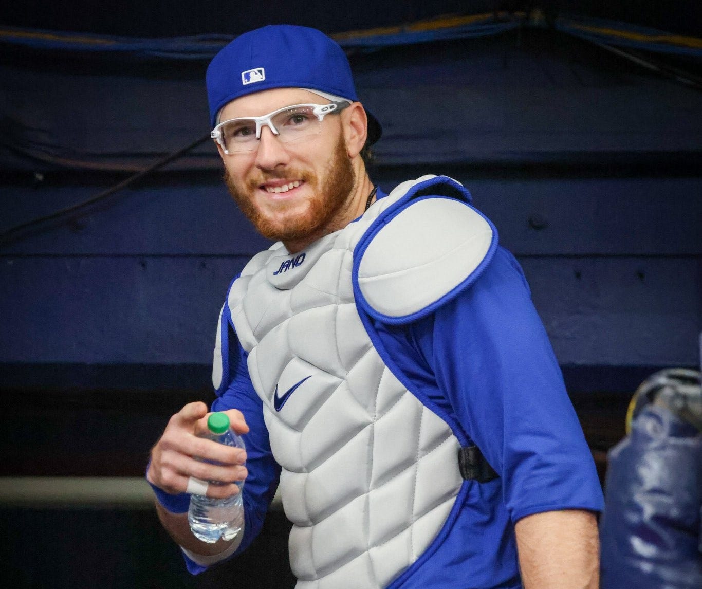 Glove Day for Chapman, Ryu and other Toronto Stars