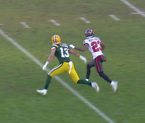 The Packers lost for several reasons (but the officials didn't help)