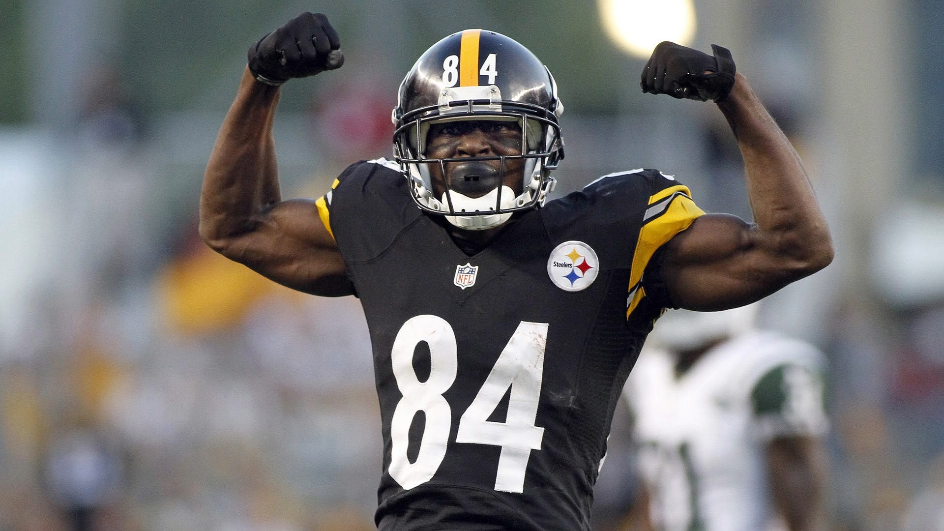 Pittsburgh Steelers' Antonio Brown chases records, greatness