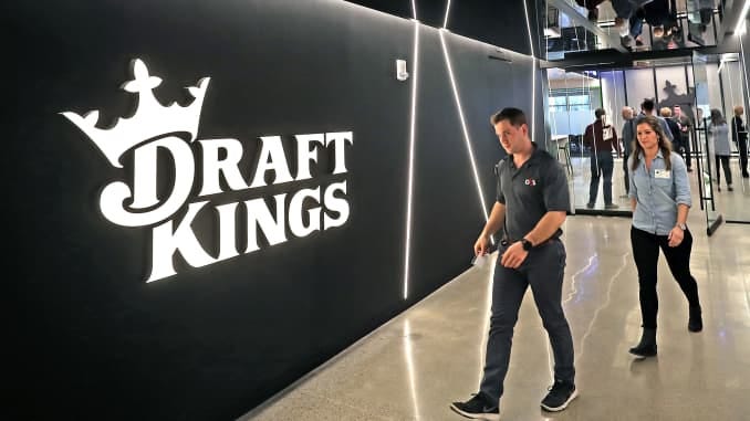 ESPN drops exclusive advertising partnership with DraftKings