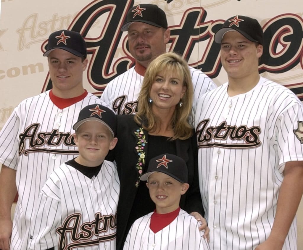 Roger Clemens' son Kody makes MLB pitching debut against White Sox