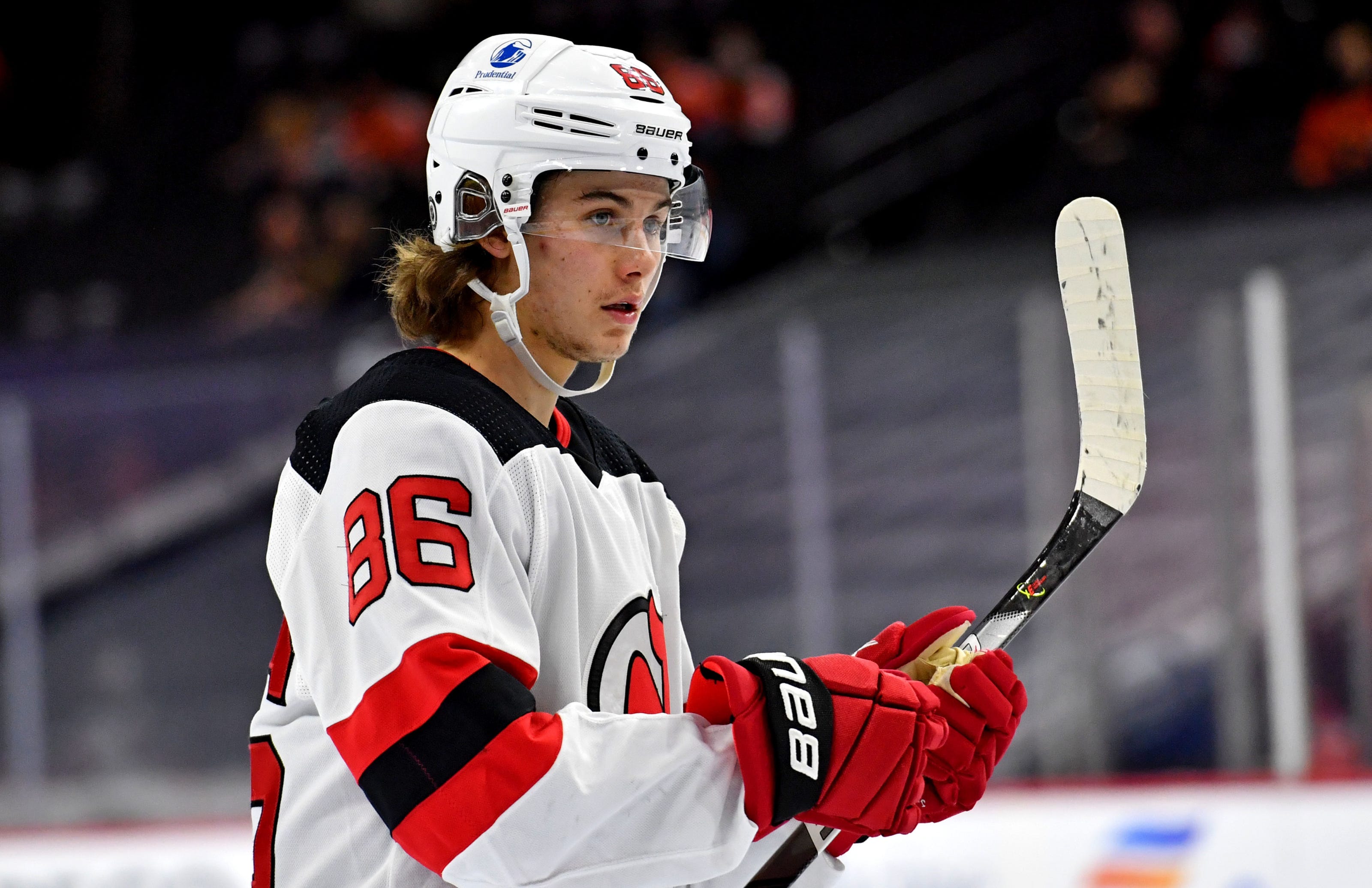 Alexander Holtz: NJ Devils reach contract with top prospect