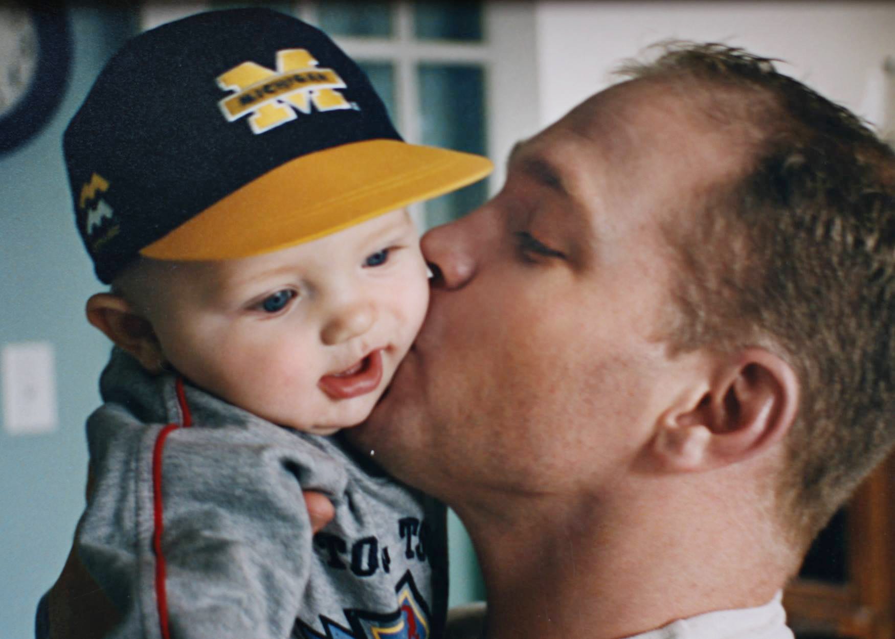 Aidan Hutchinson Dad: Michigan Football Runs in the Family