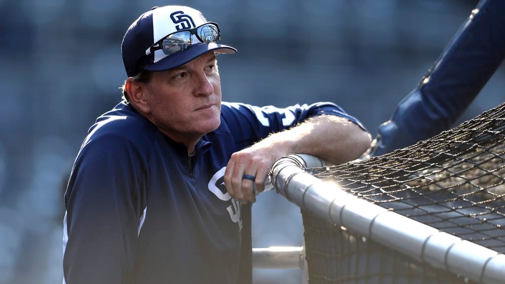 Me checking Blake Snell's eye bags before a game. : r/Padres