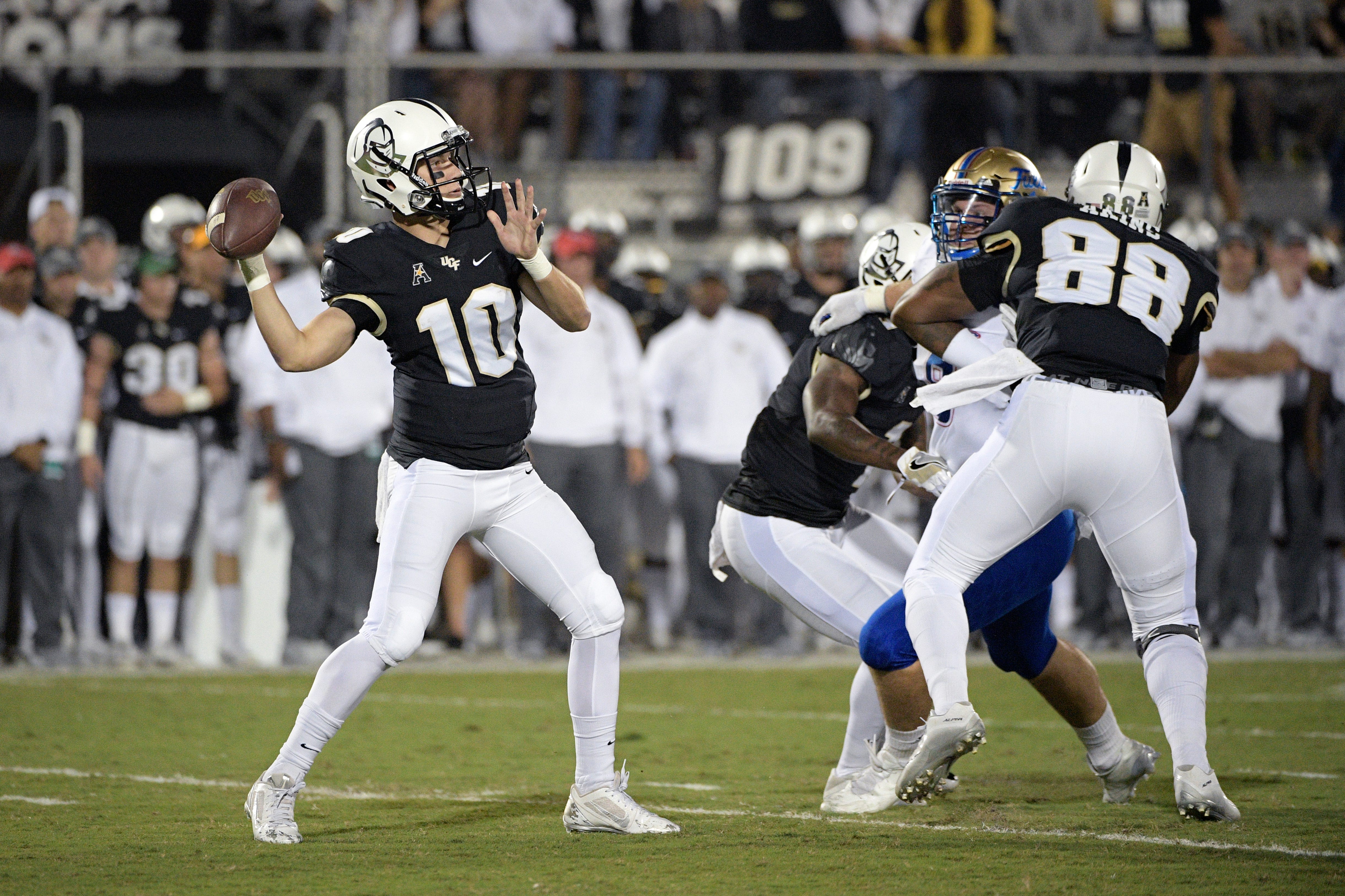 UCF Knights Unveil New Space Game Alternate Uniforms – SportsLogos.Net News