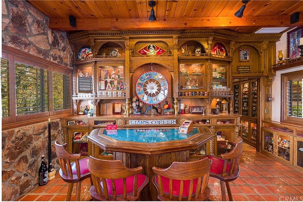 The simple dream of living in a pirate ship