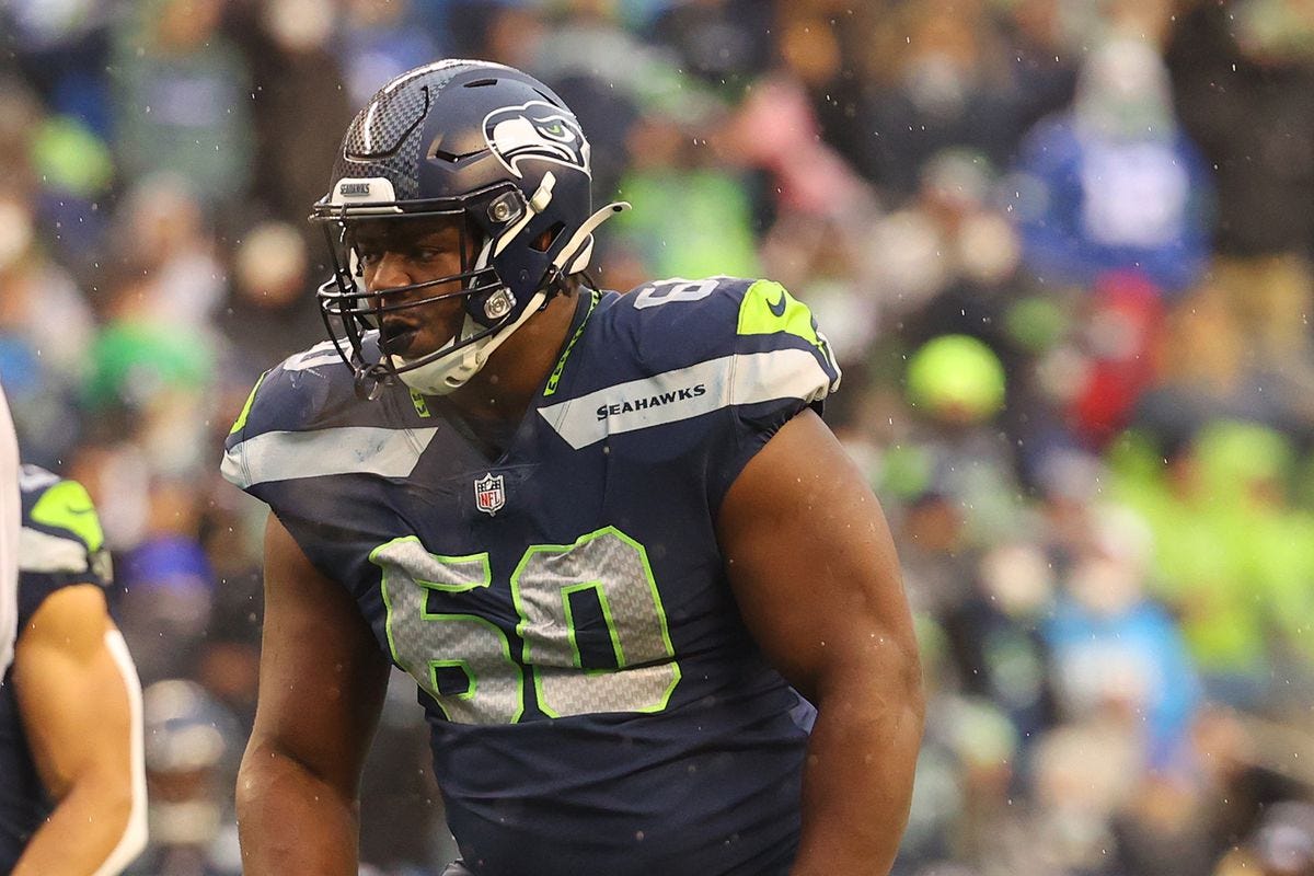 Seahawks Cut OL Gabe Jackson