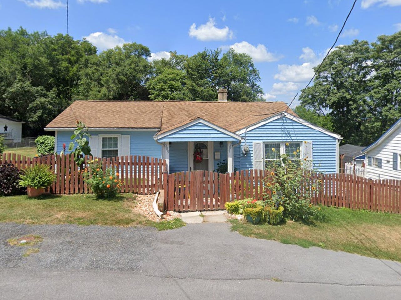 The Van Metres of Walnut Street and their three daughters