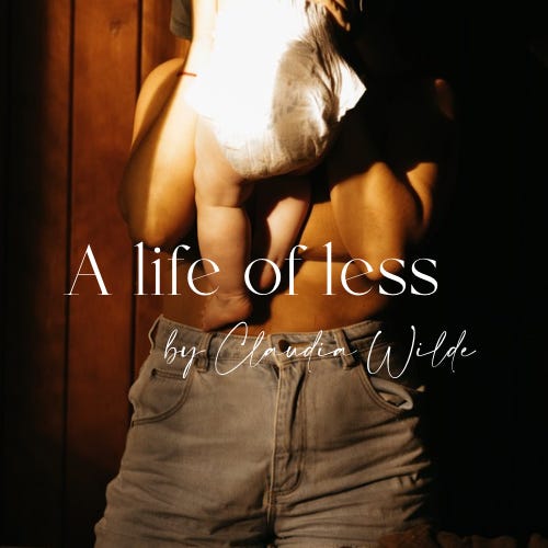 A Life of Less with Claudia Wilde  logo