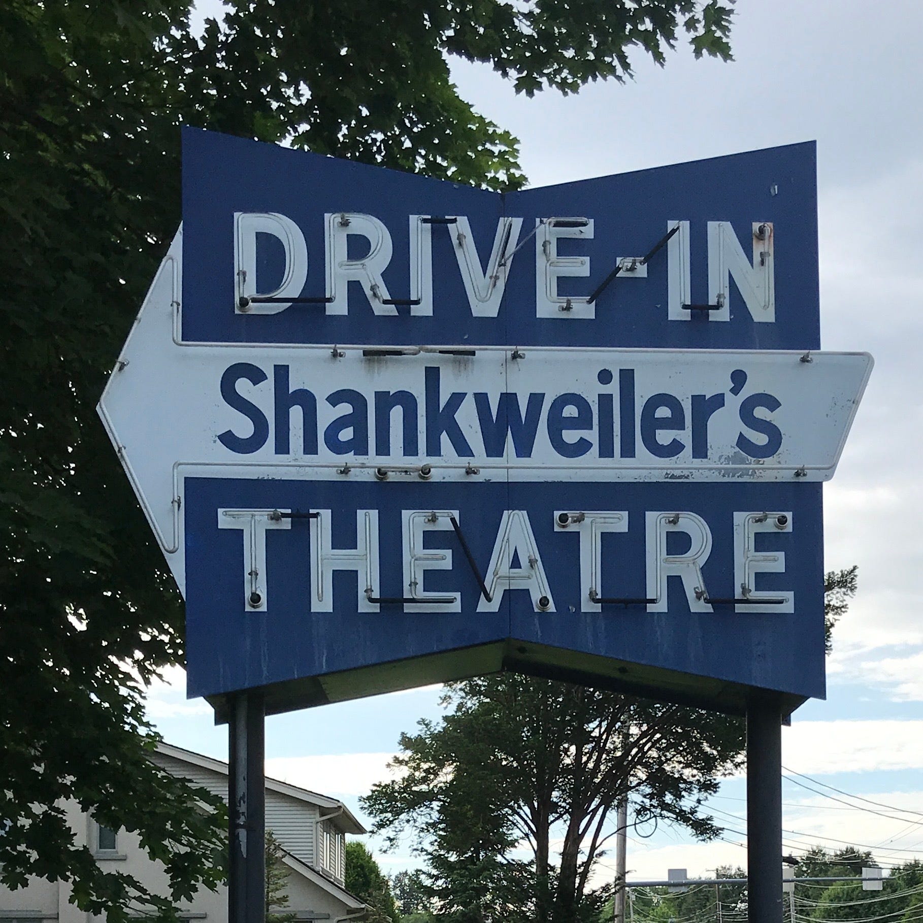 Screen 2 Double Feature – Starlight Drive-in