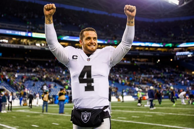 Derek Carr sweepstakes begin with Jets and Saints at the top