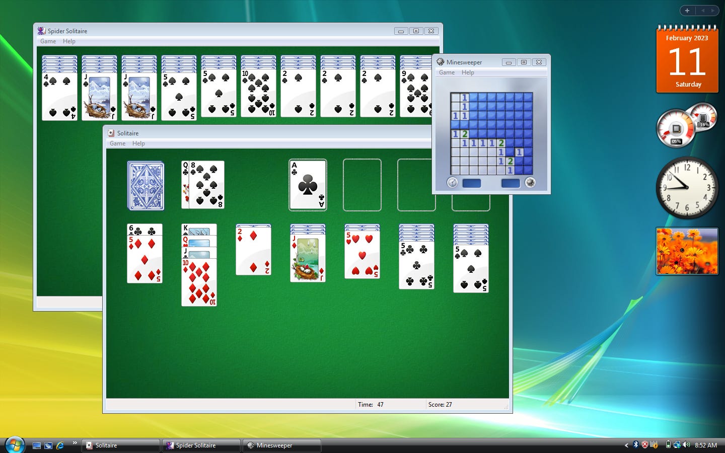 Windows 10 Solitaire vs. Windows XP Solitaire