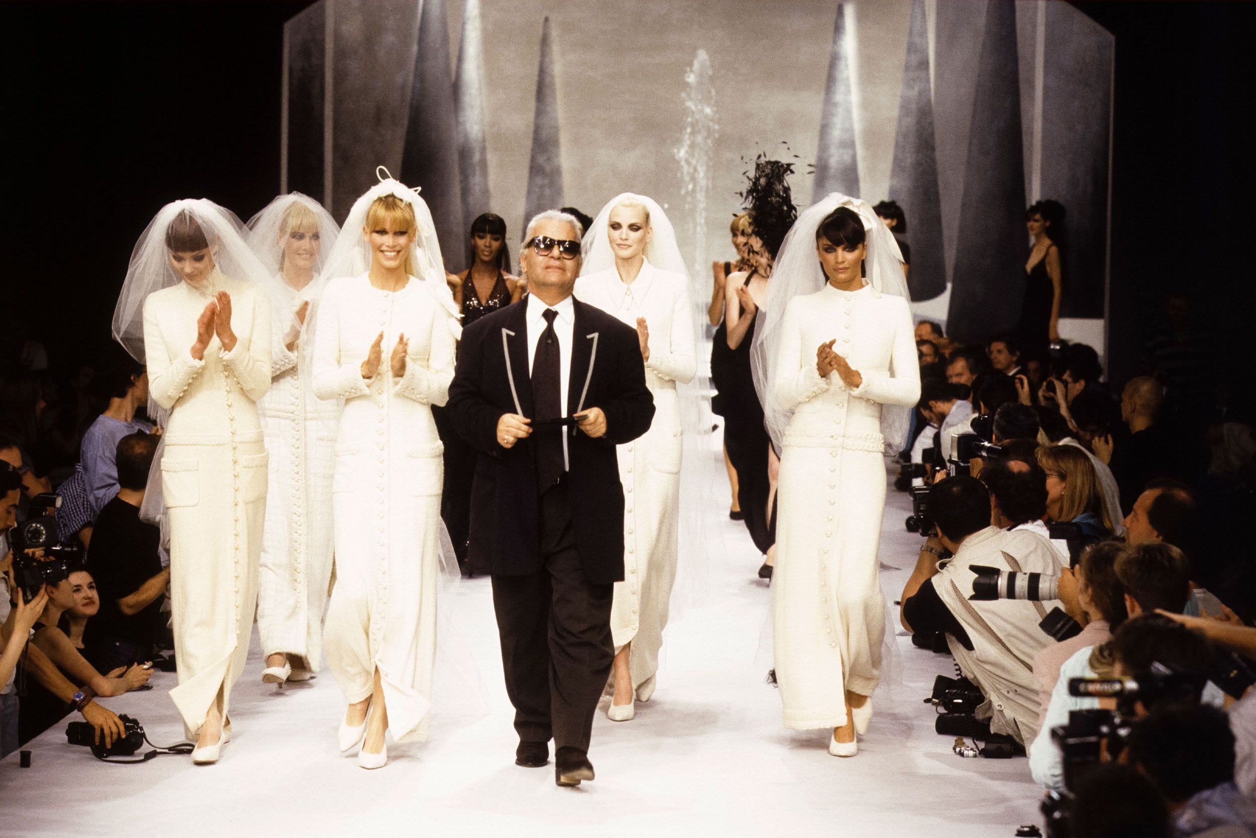 Op-Ed: The Society of the Fashion Spectacle - StyleZeitgeist