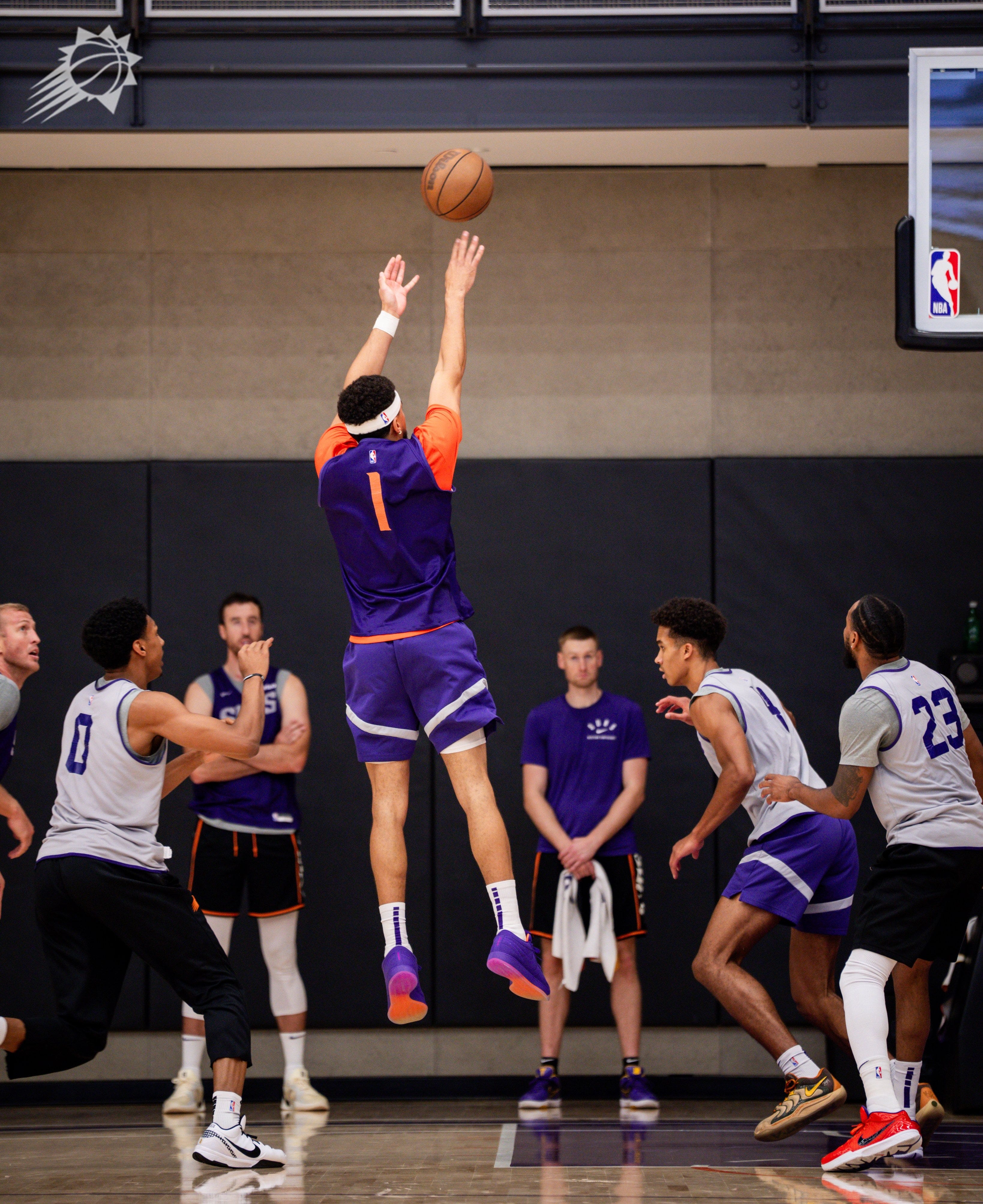 Devin Booker to miss Phoenix Suns' third preseason game due to ankle