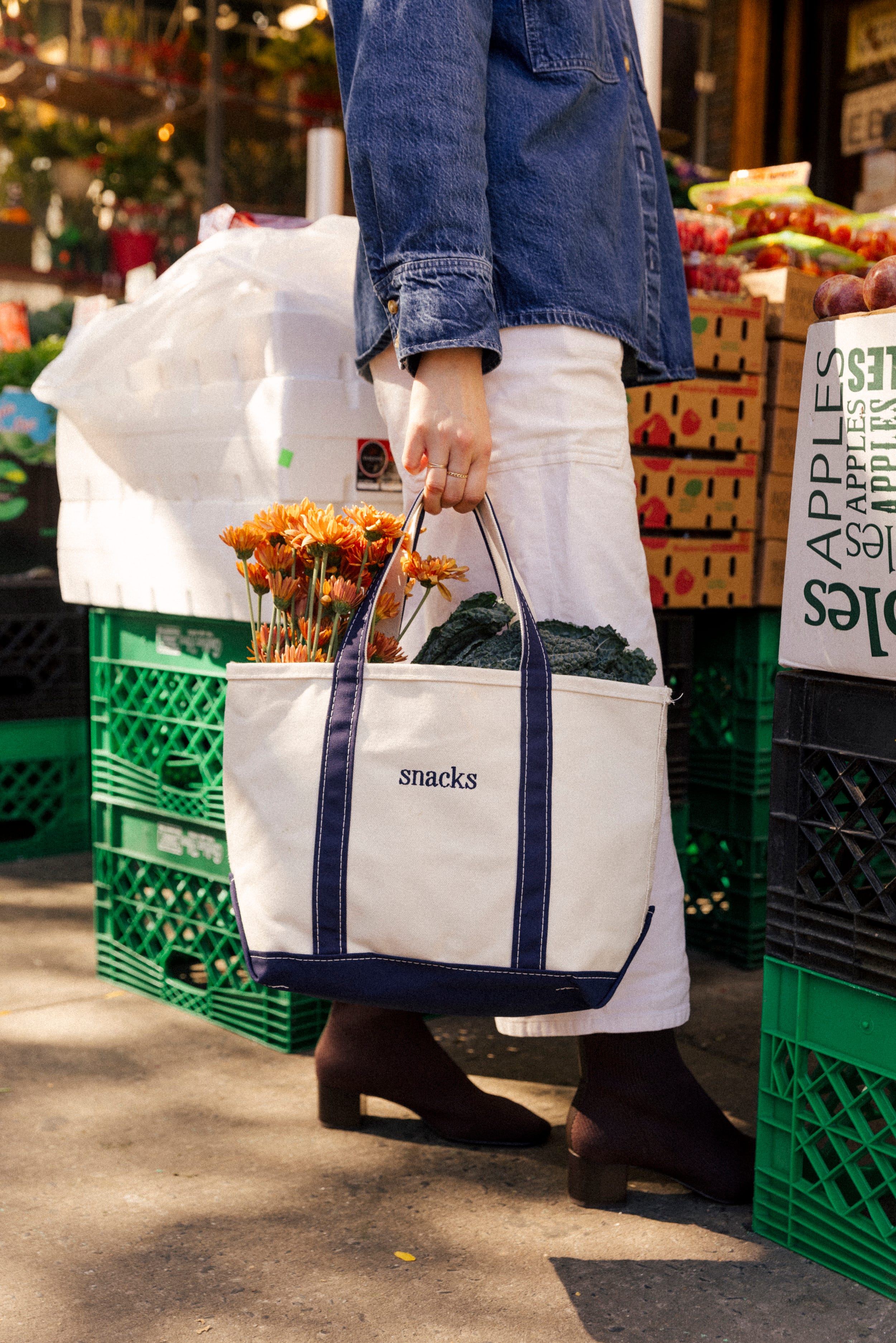 Win a 7-quart Staub! Win a tote! - by Justine Doiron