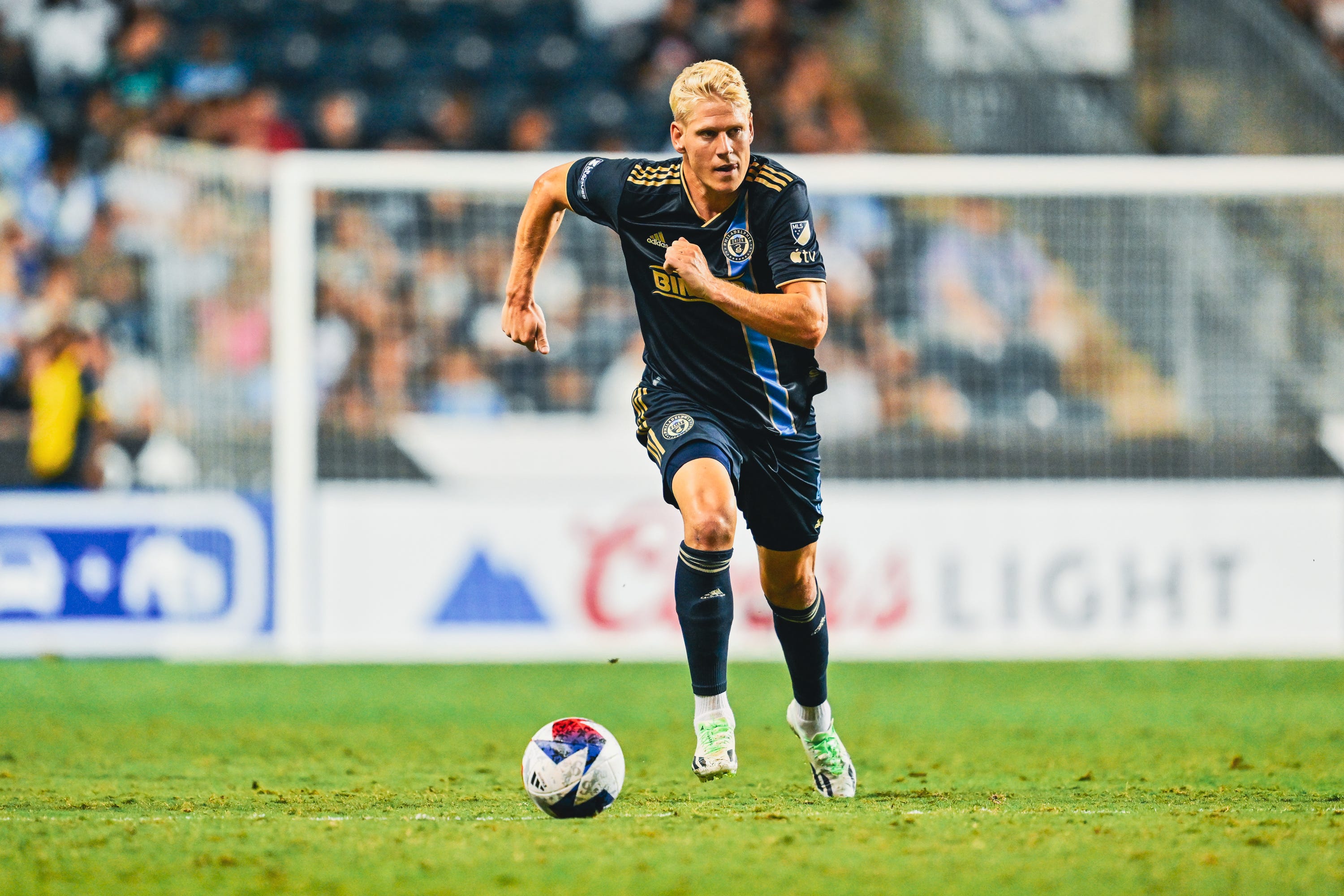 Joe Tansey on X: The Philadelphia Union have changed their badge