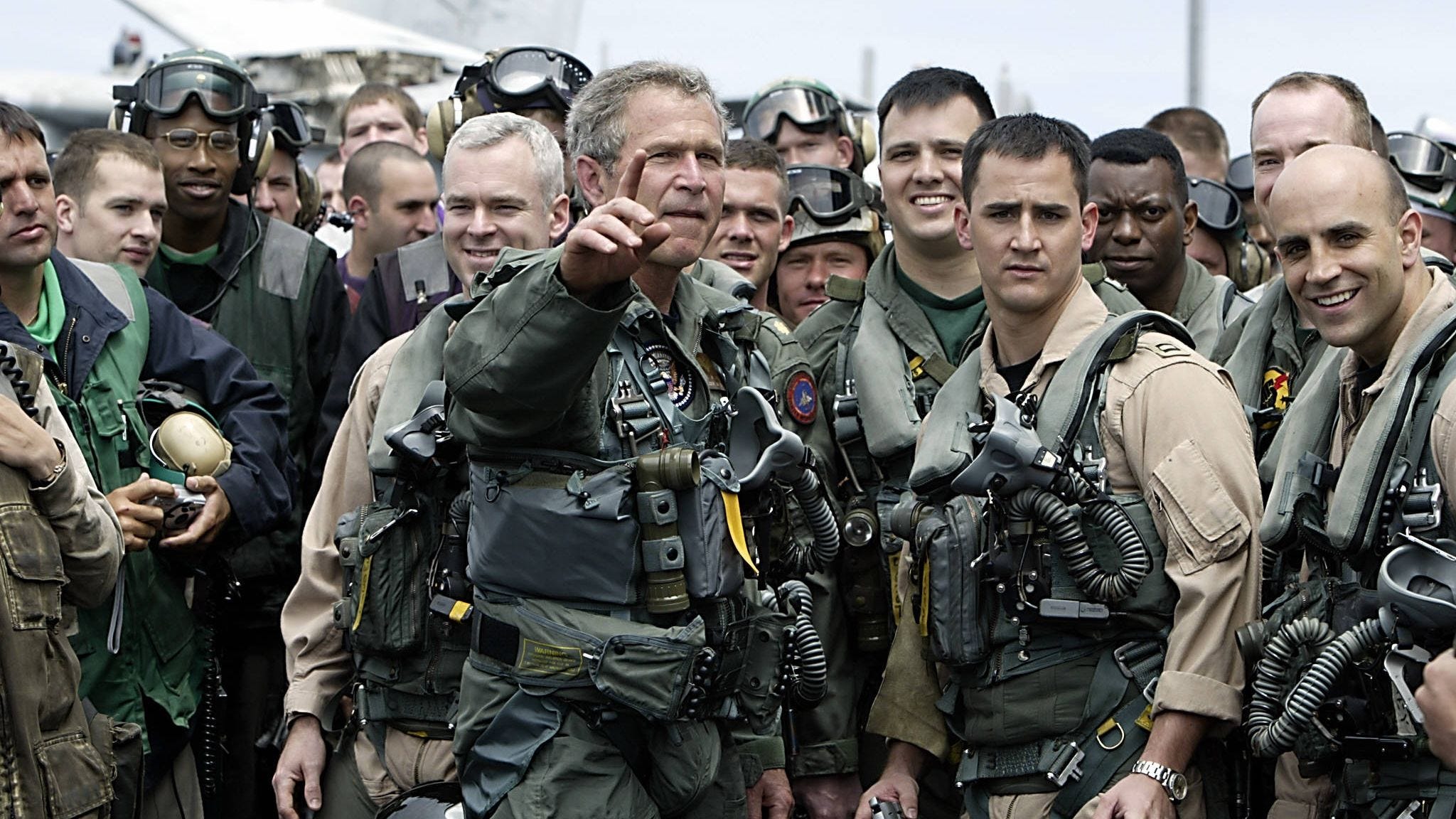 Операция против ирака. Джордж Буш Ирак 2003. Джордж Буш младший вторжение в Ирак. Вторжение американцев в Ирак 2003.