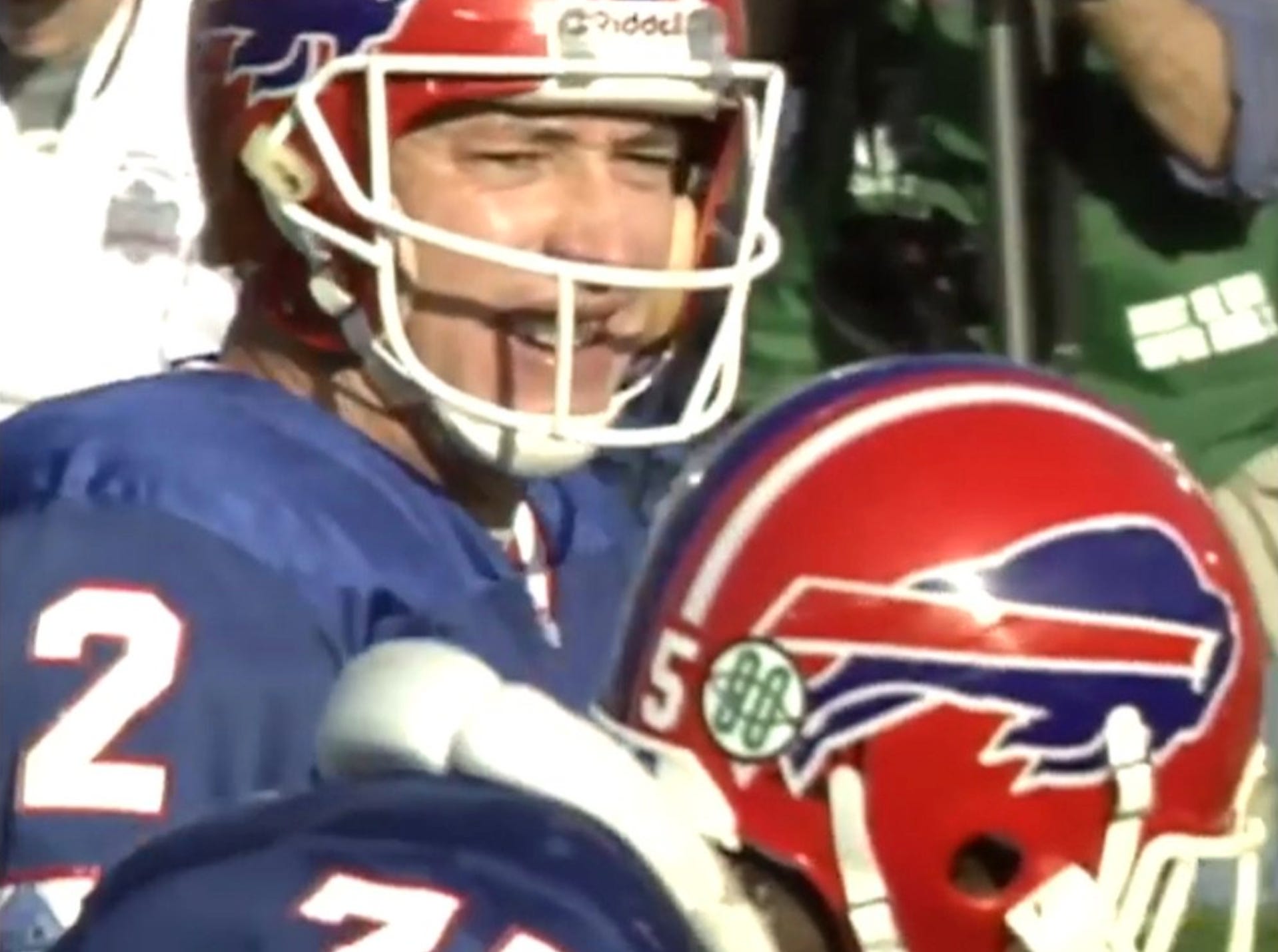 Labatt releases 'Throwback Tea' that features Buffalo Bills throwback red  helmet