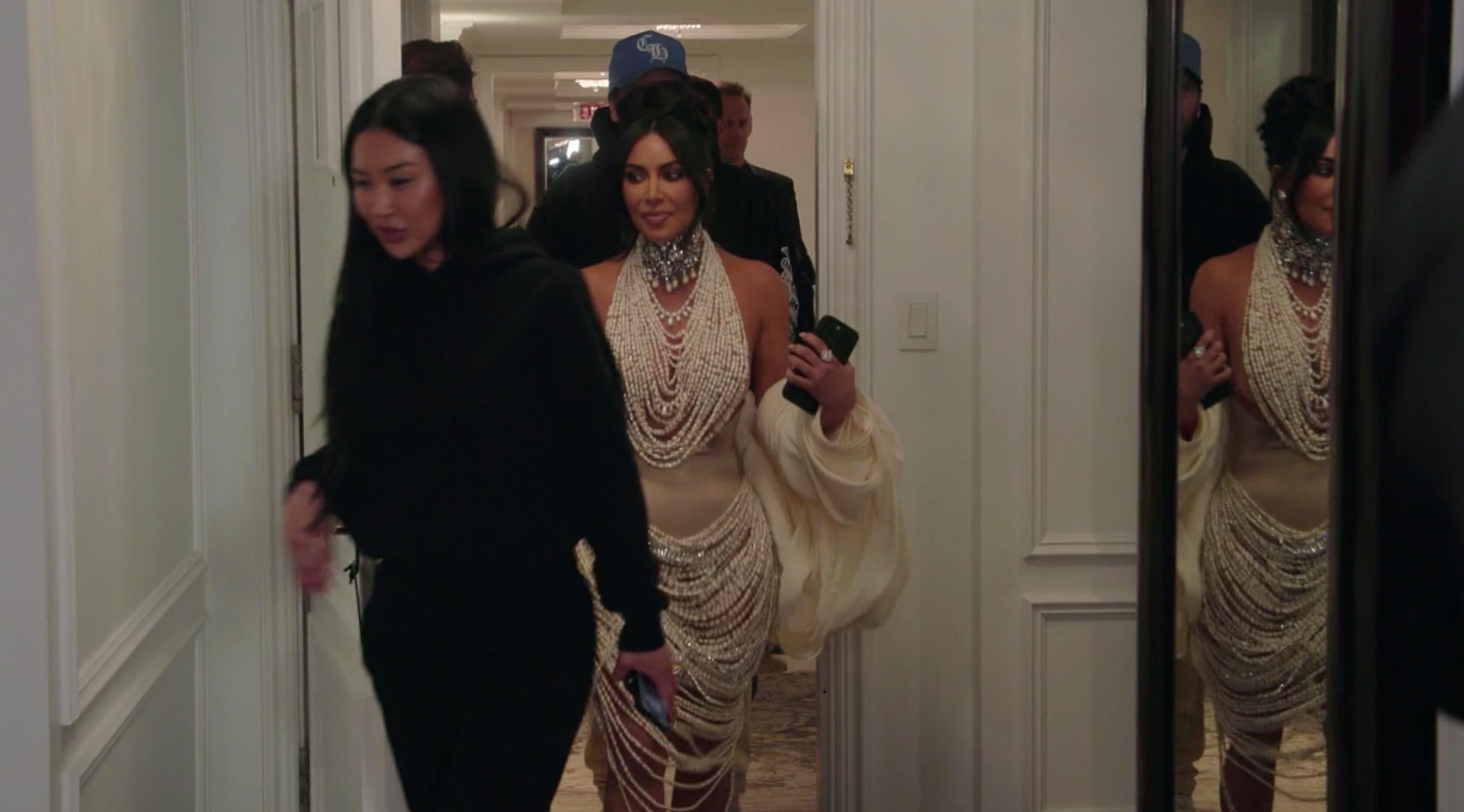 Brown Bucket Hat worn by Khloé Kardashian in Keeping Up with the Kardashians  Season 18 Episode 6