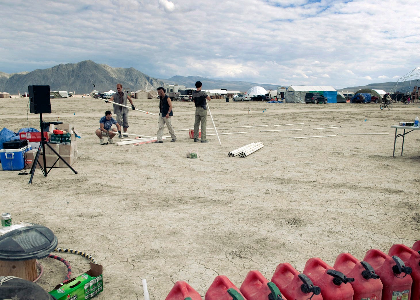 Burning Man GIANT BRA interrupts BLOG