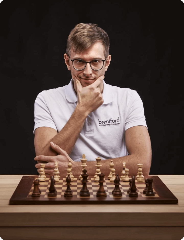 15 Coloradans challenge blindfolded chess master – at once – The