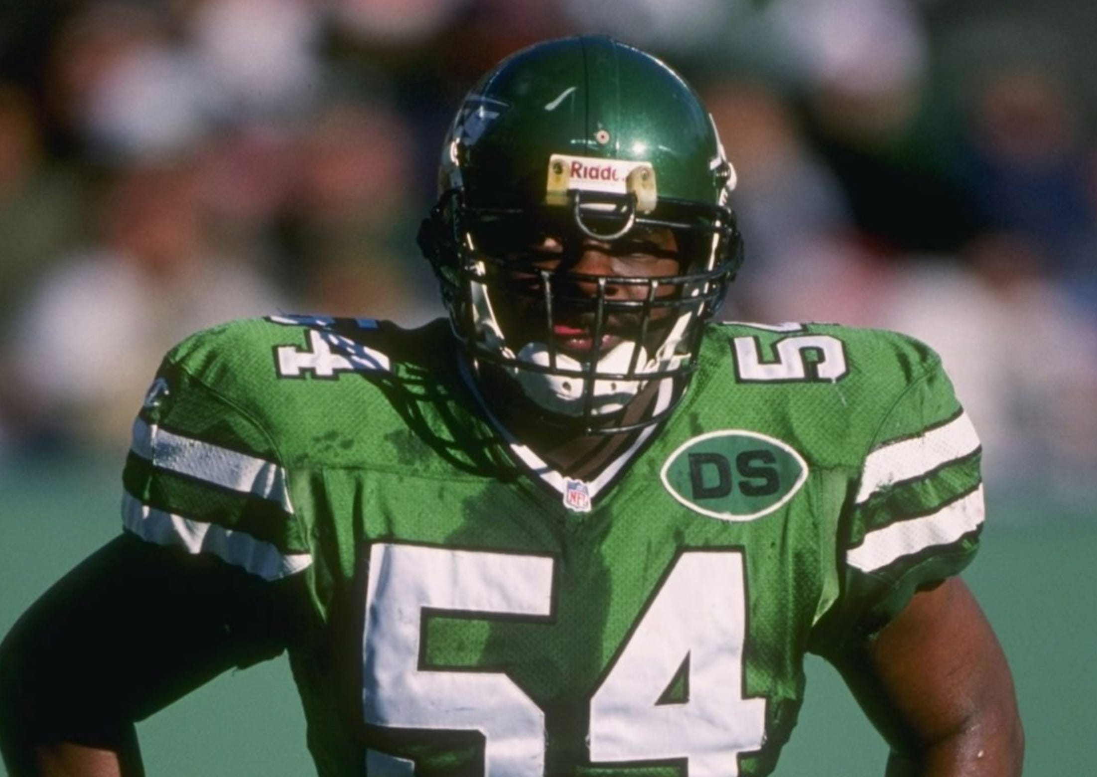 New York Jets unveil new uniforms, green helmets