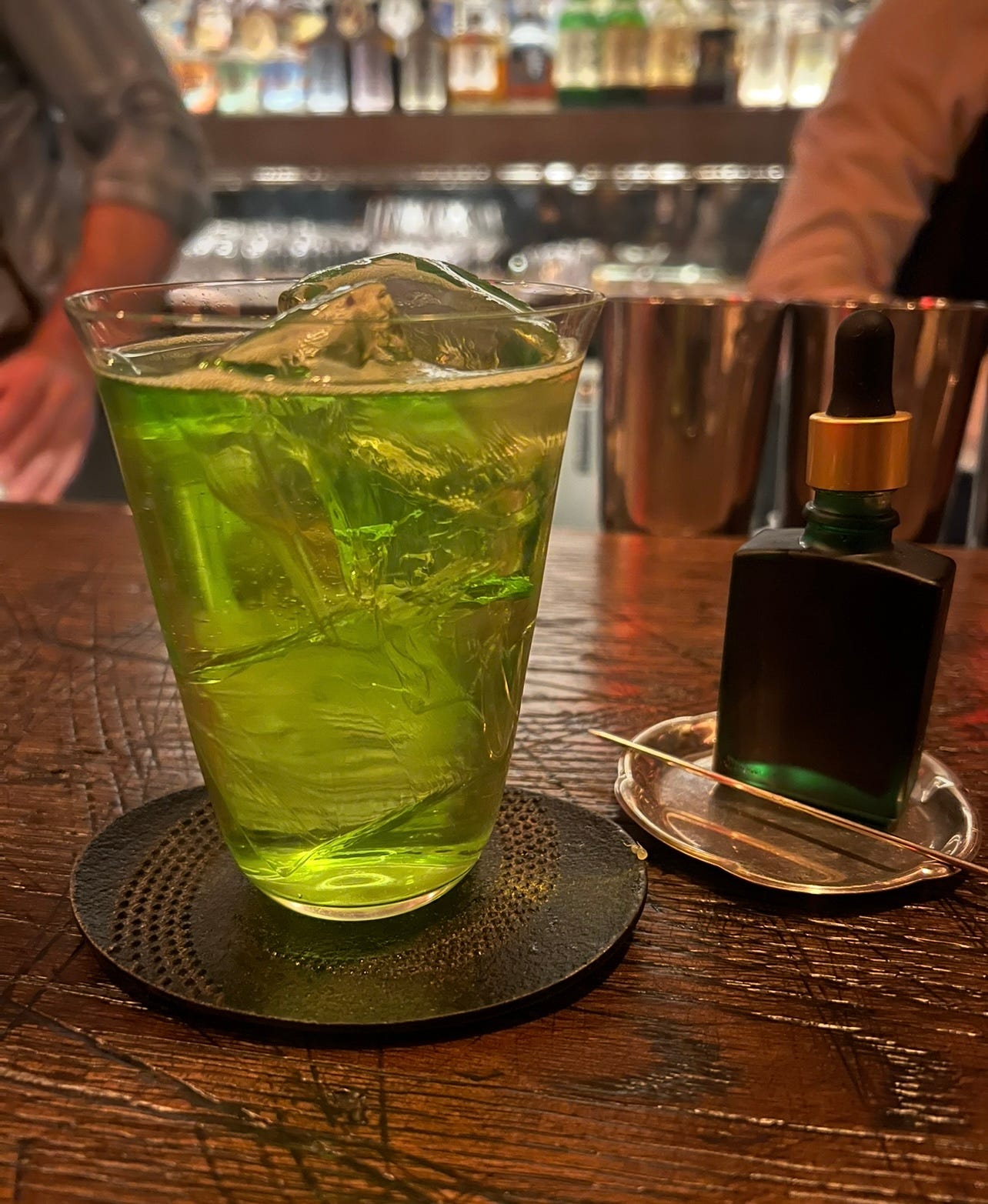 2 Stories, 6 Bars, 10 Cocktails