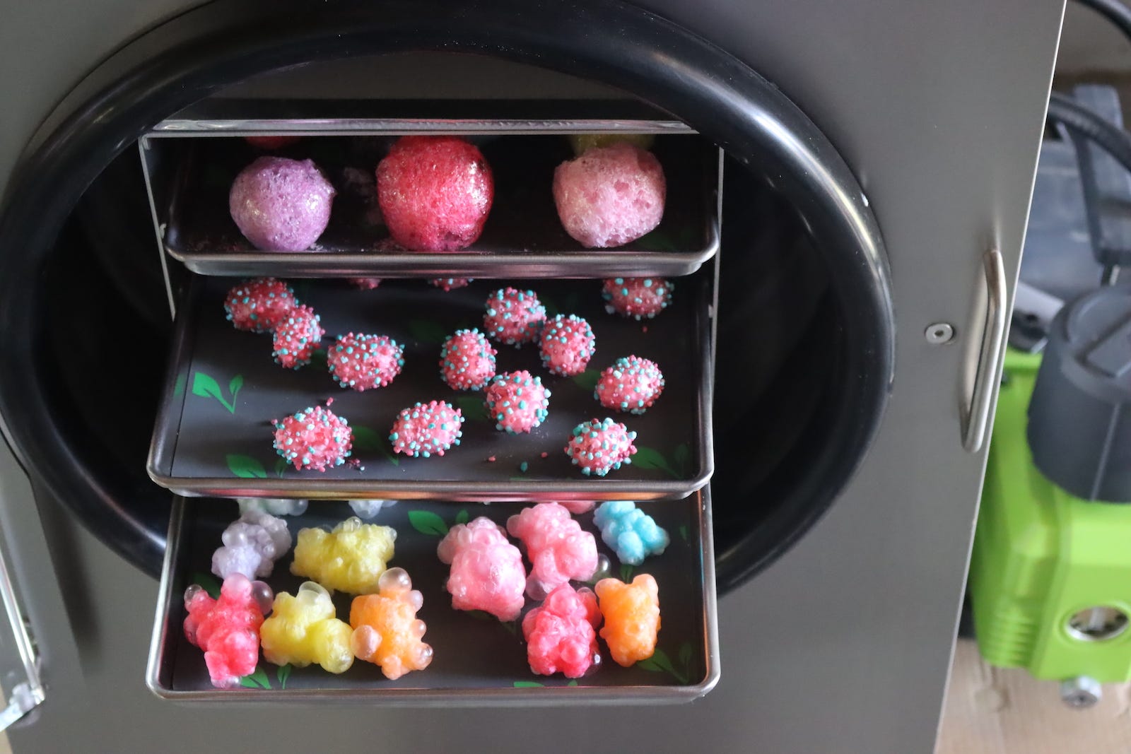 Local candymakers turn freeze-drying into a sweet sensation - St