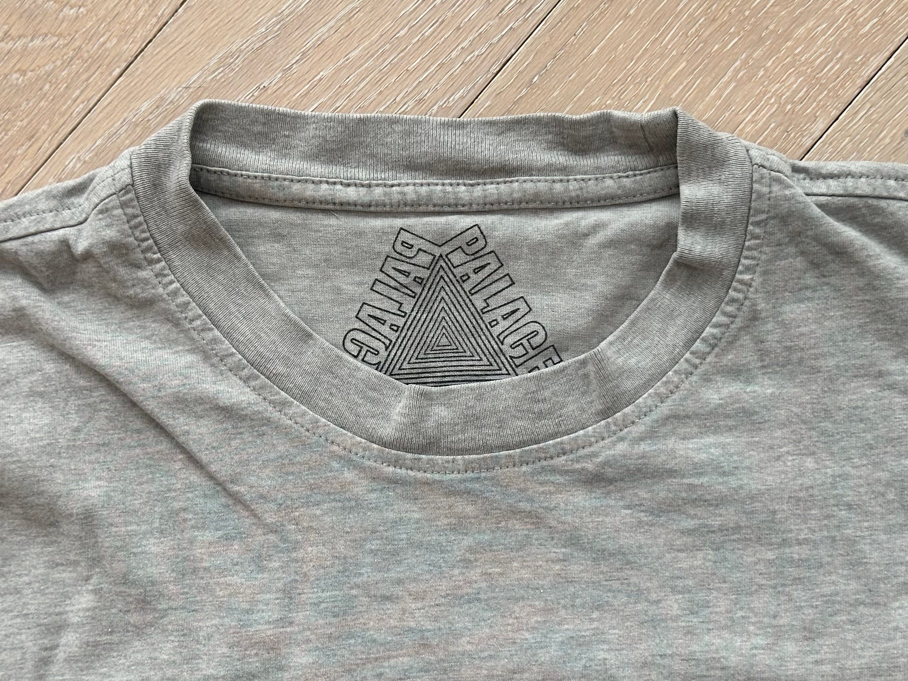 T-Shirt Series: Palace Wise Up T-Shirt - Vacations On