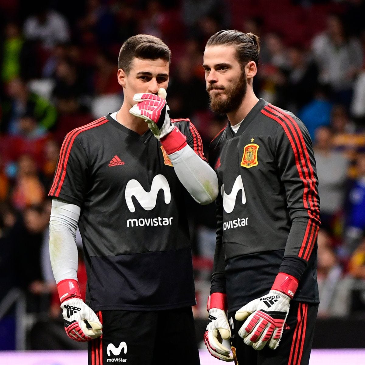 Sources Kepa and replacements