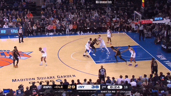 Knicks' Obi Toppin wins slam dunk contest as others struggle 