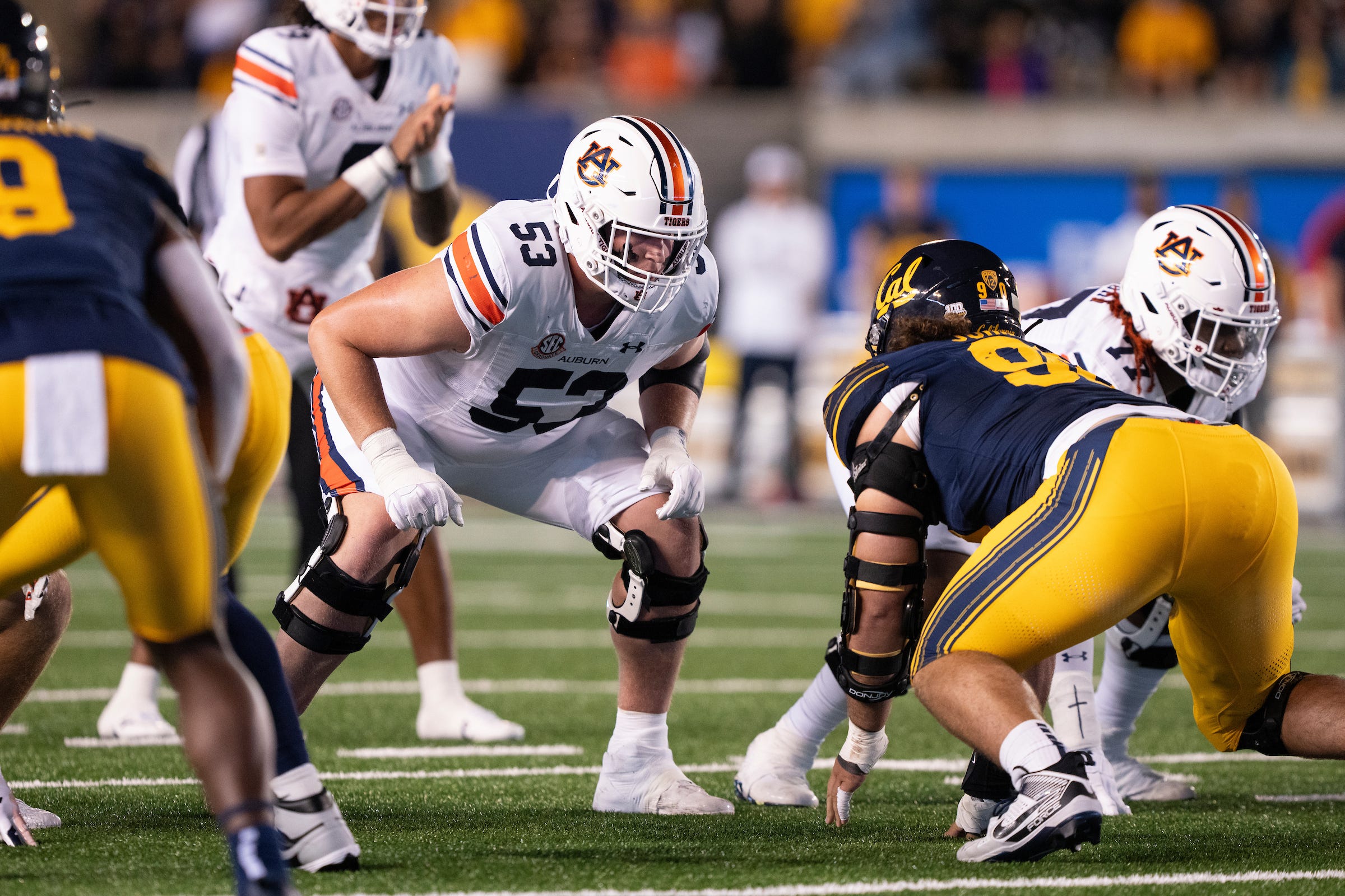 Auburn struggles offensively but finds a way to win against Cal