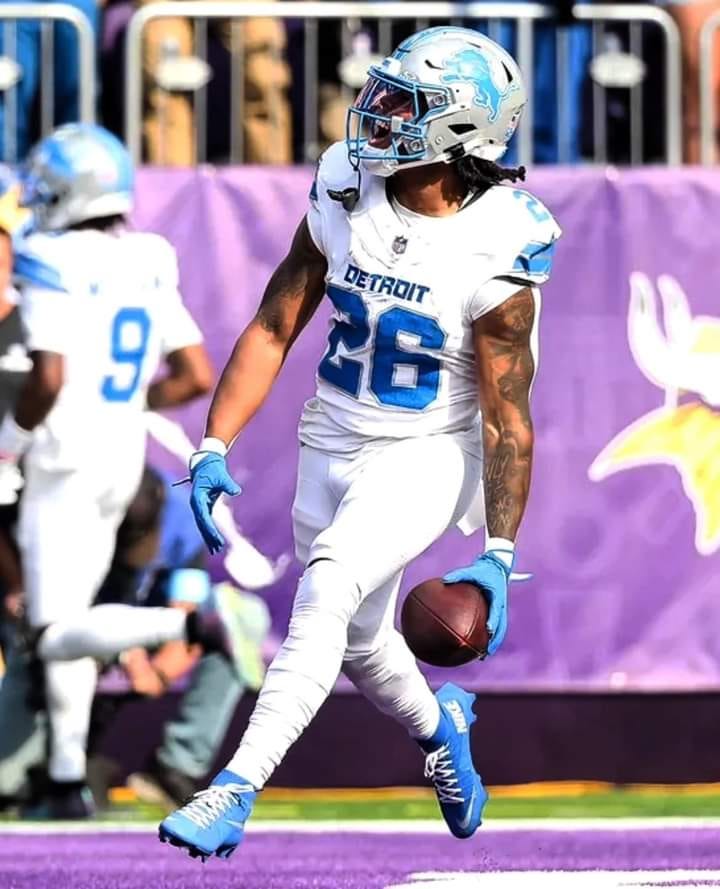 Detroit Knocks Off Minnesota To Grab Division Lead