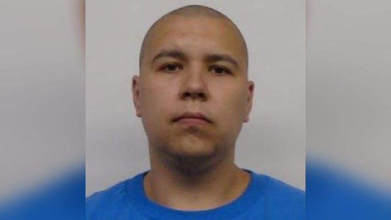 Cops search for convicted drug dealer